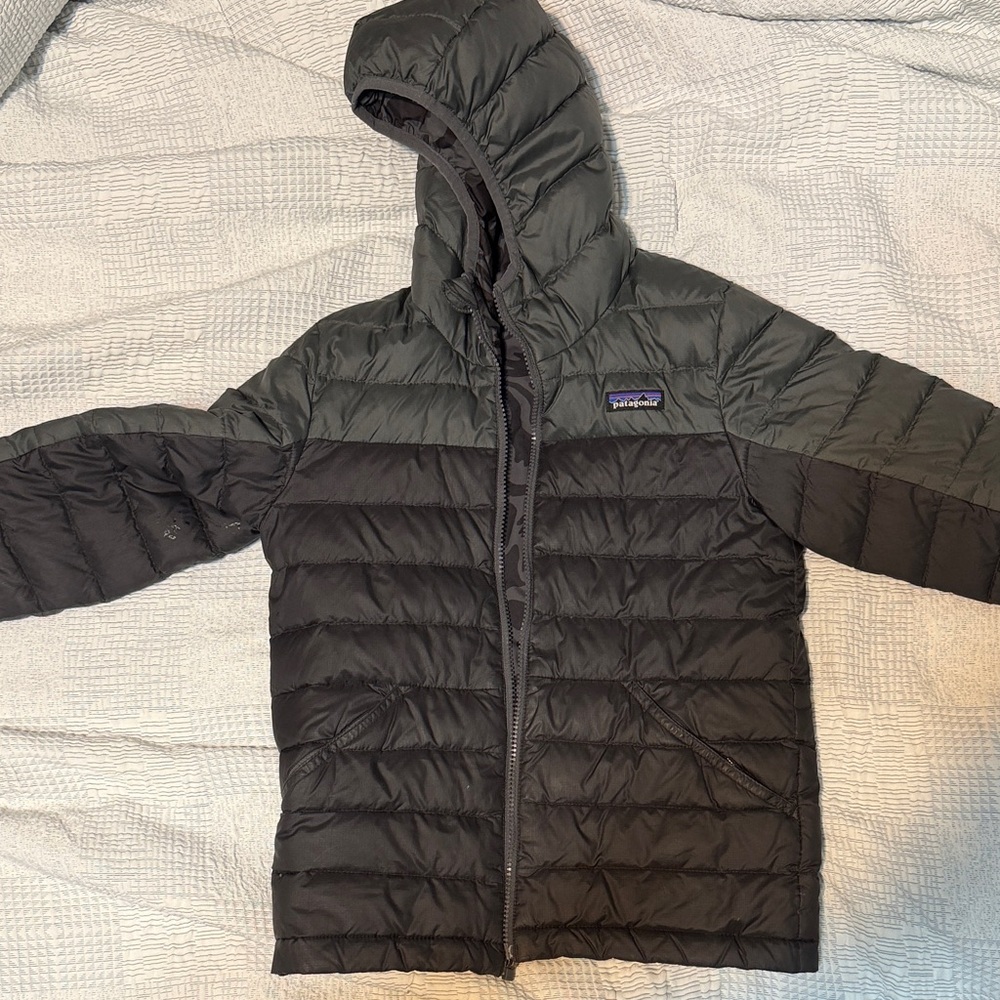 Patagonia Dark Gray Hooded Jacket